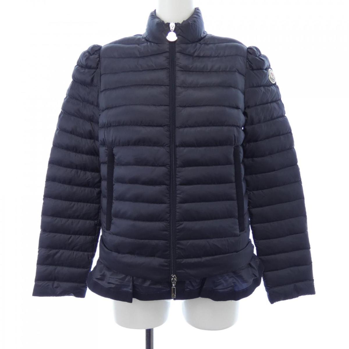 モンクレール MONCLER ダウンジャケット【中古】