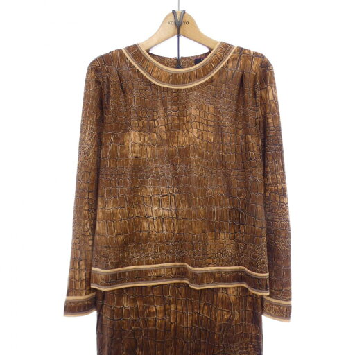 レオナールファッション LEONARD FASHION セットアップ【中古】 レオナールファッション LEONARD FASHION セットアップ【中古】
