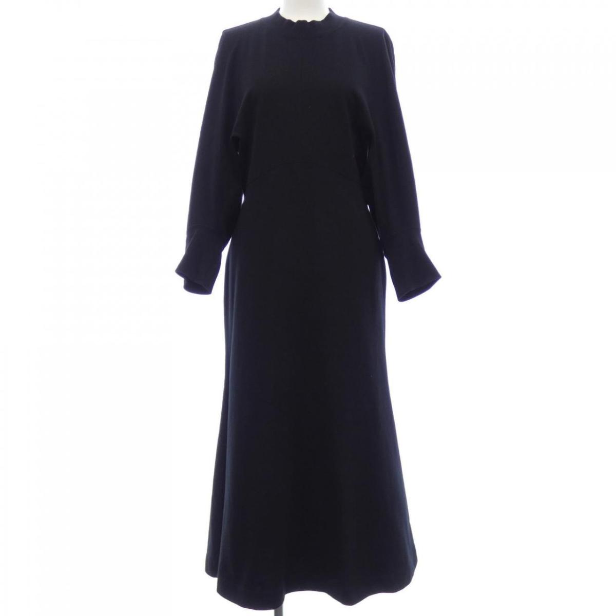 【KOMEHYO】 マメクロゴウチ Mame Kurogouchi ワンピース【中古】 【コメ兵】のサムネイル