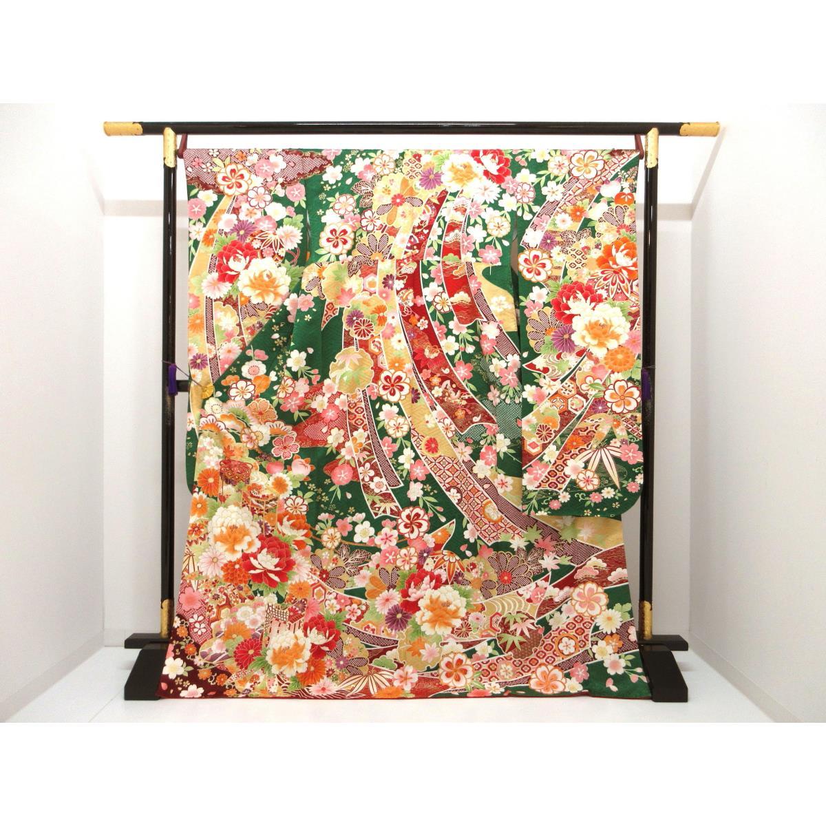 振袖 友禅金彩加工 刺繍入り【中古】