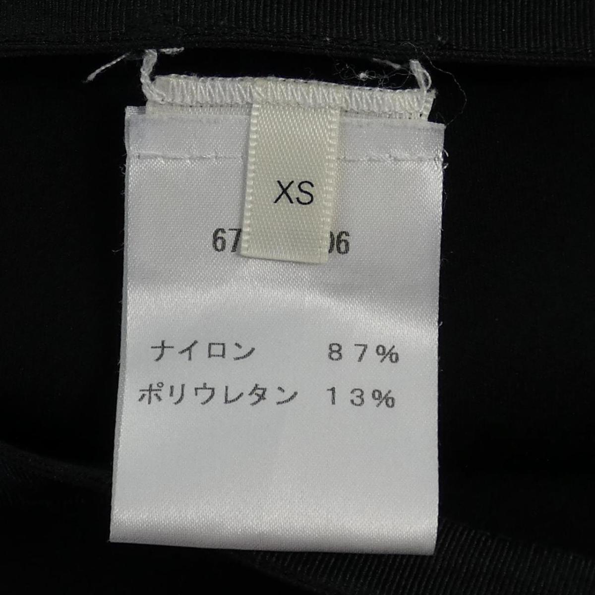 KOMEHYO ONLINESTORE 楽天市場店のザロウ THE ROW 6713-K106 スカート【中古】｜アングル3