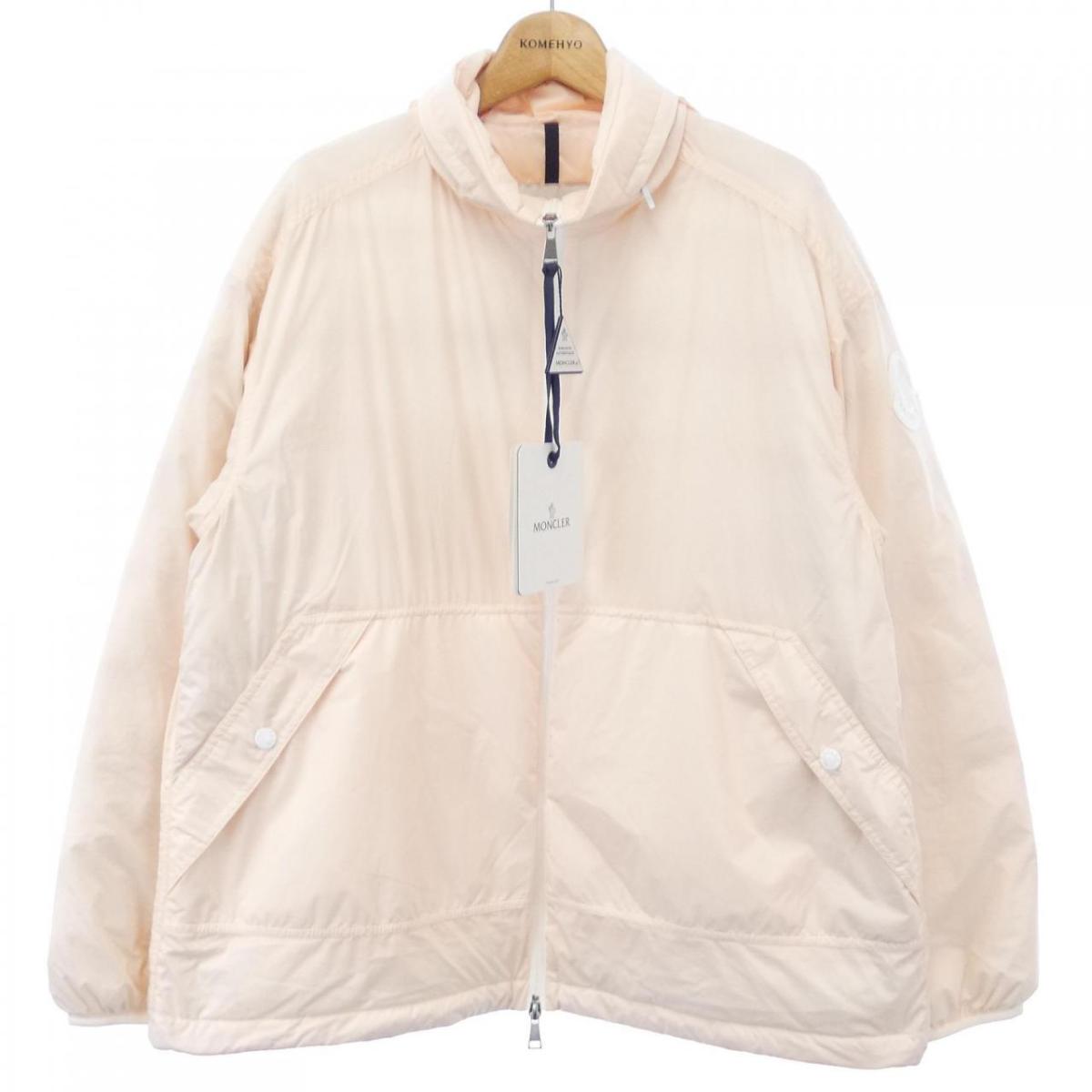 モンクレール MONCLER ダウンジャケット【中古】