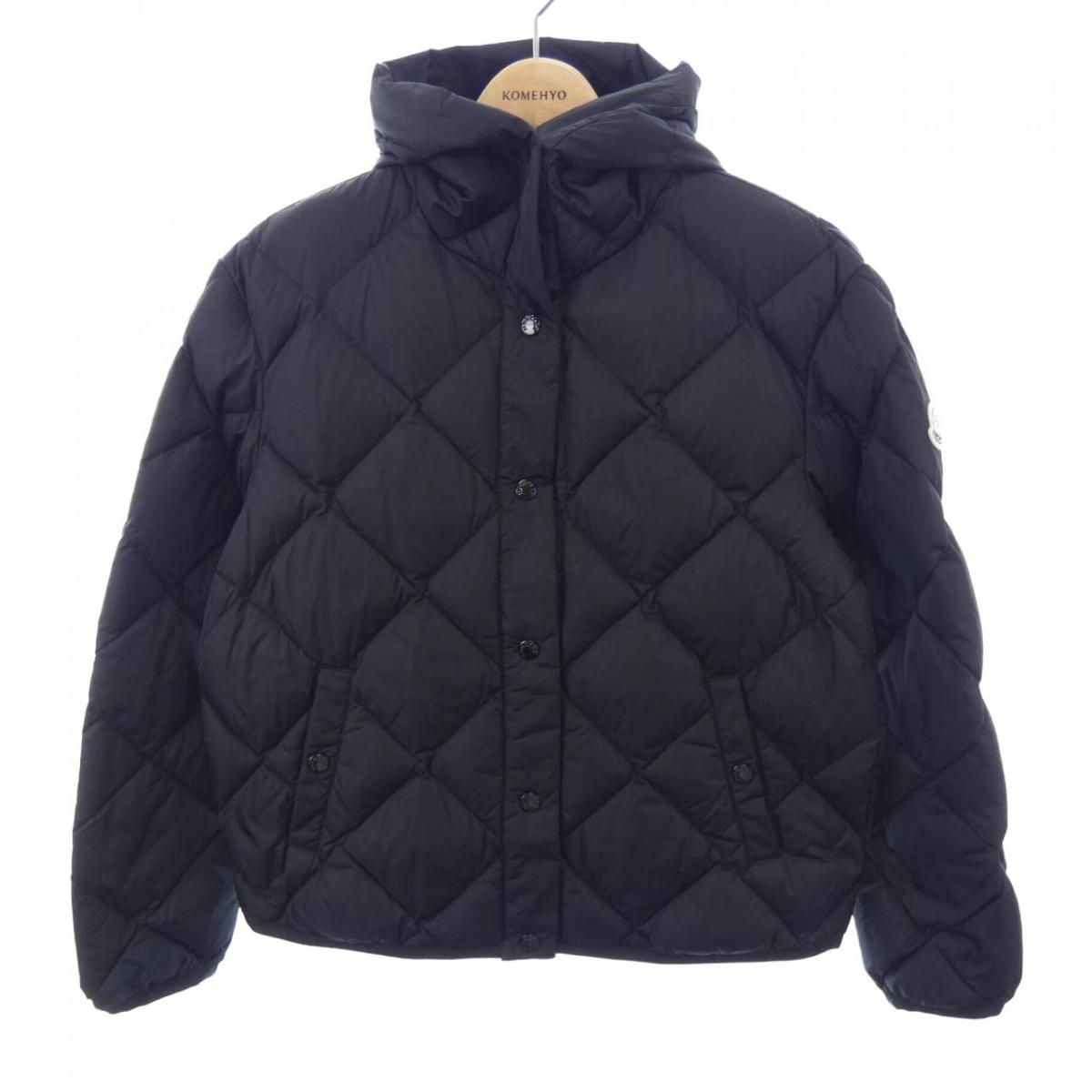 モンクレール MONCLER ダウンジャケット【中古】