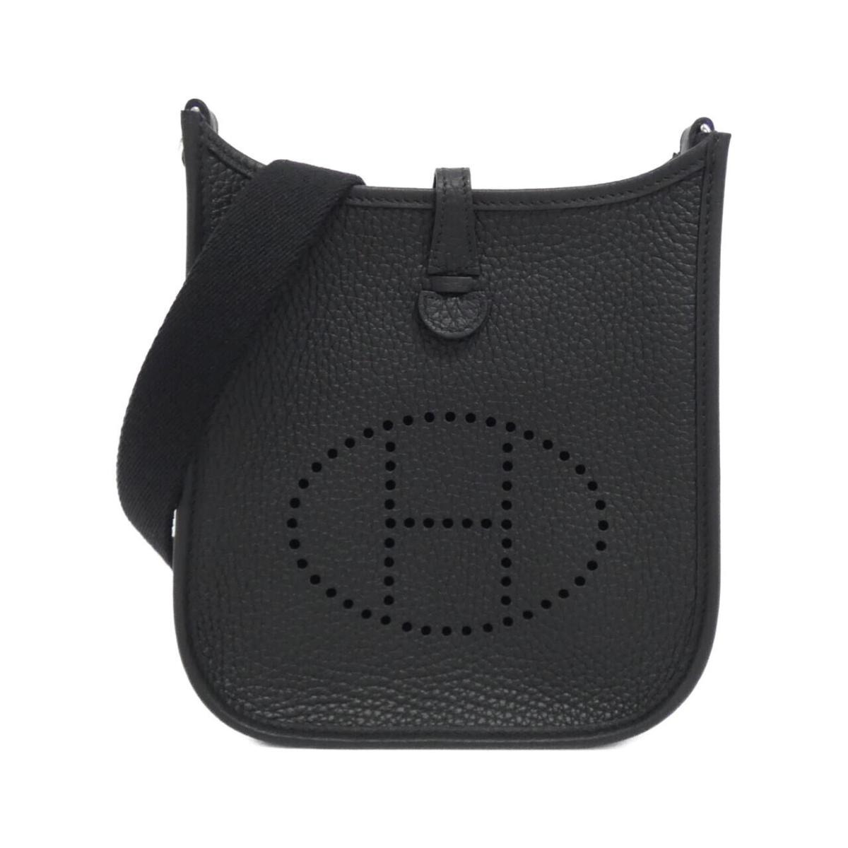 【未使用品】エルメス エヴリン アマゾン 16cm 069426CK ショルダーバッグ【中古】のサムネイル