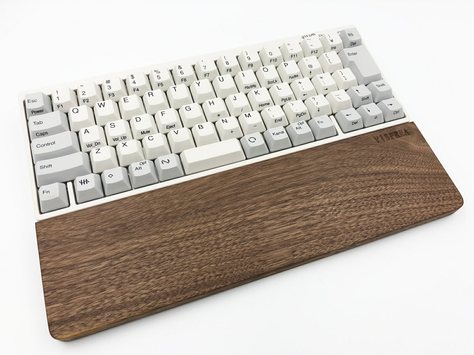 簡単DIY! オリジナルパームレストをお気に入りの木材でオーダー 簡単DIY! オリジナルパームレストをお気に入りの木材でオーダー
