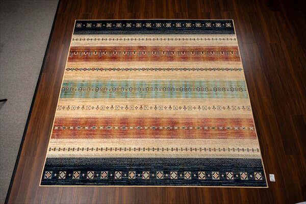 ＼本日SS特価!最大80%OFF/ベルギー製モケット織 カーペット マリス 135×195cm カーペット マット 畳 カーペット ラグR1489513 グリーン ベージュ ホットカーペット シルクタッチ ストライプ 不織布 北欧風 高級感 [2]