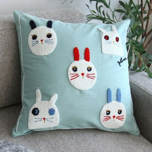 クッション・座布団 クッションカバー Plune. クッションカバー「サンクウサギ」44528010021 Plune . P..