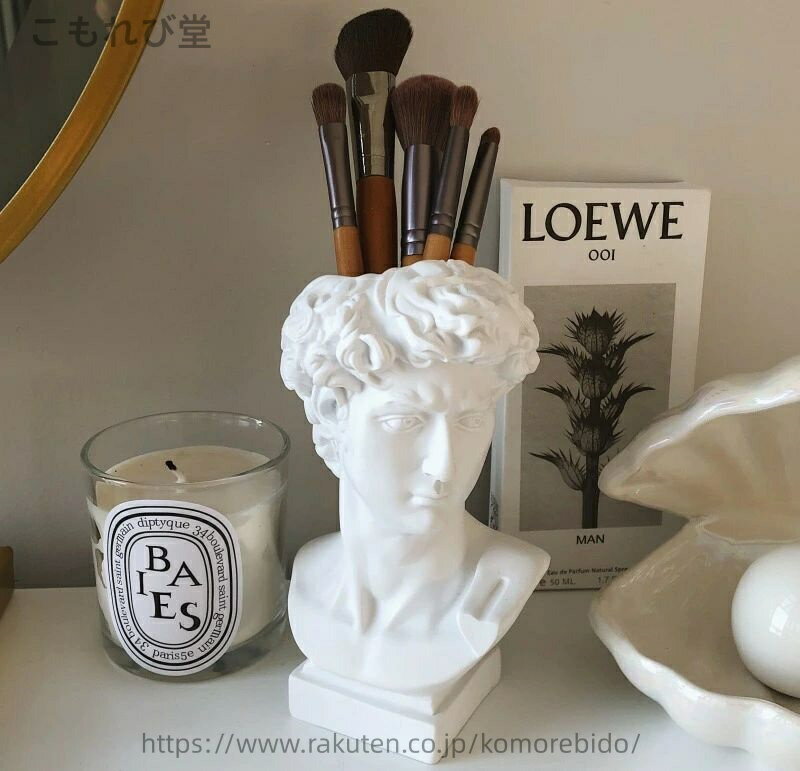 【送料無料】彫刻風　マルチ　花瓶　筆立て　化粧筆　収納　ブラシホルダー　化粧ブラシ　スタンド　筆..