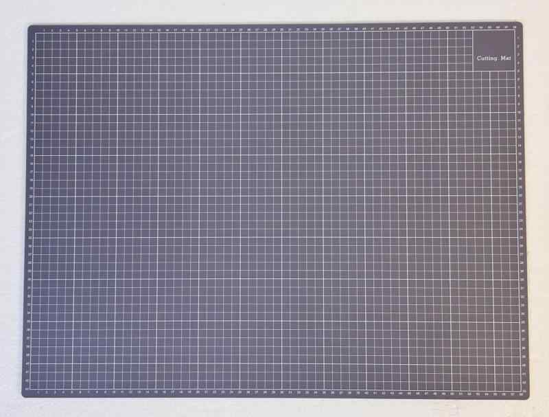 厚手カッターマット A2[600×450×4.5mm]カッティングマット 厚め 両面タイプ厚手のカッティングマットです。（厚さ4.5mm）両面使用可