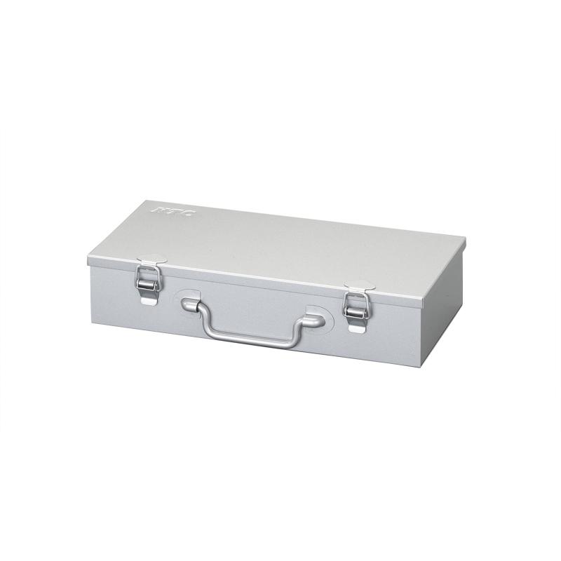 エスコ(ESCO) 片開き工具箱 310x165x70mm EA504AD-13材質:SPTC サイズ:内寸:300(W)×140(D)×70(H)mm外寸:310(W)×165(D)×70(H)mm重量:1.2kg