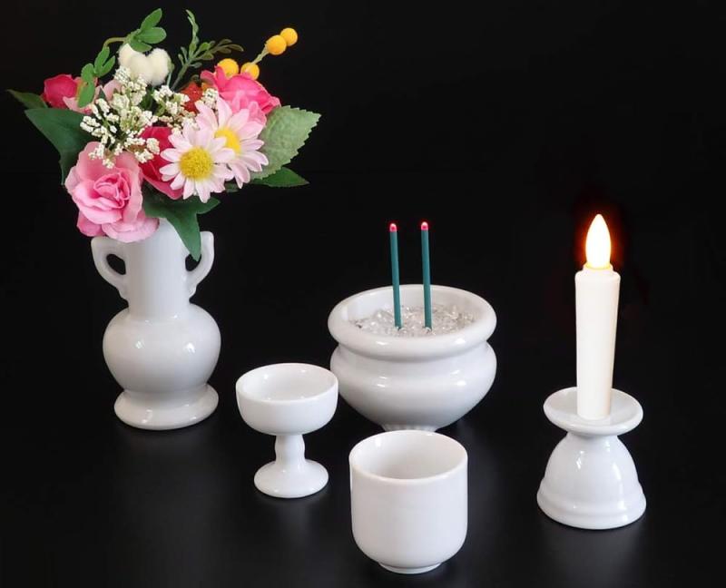 【花蓮】国産陶器仏具 天空 5点 タイマー式LED組合せ LEDろうそく LED線香 仏花・3A天然水晶つぶ付き 自動消灯