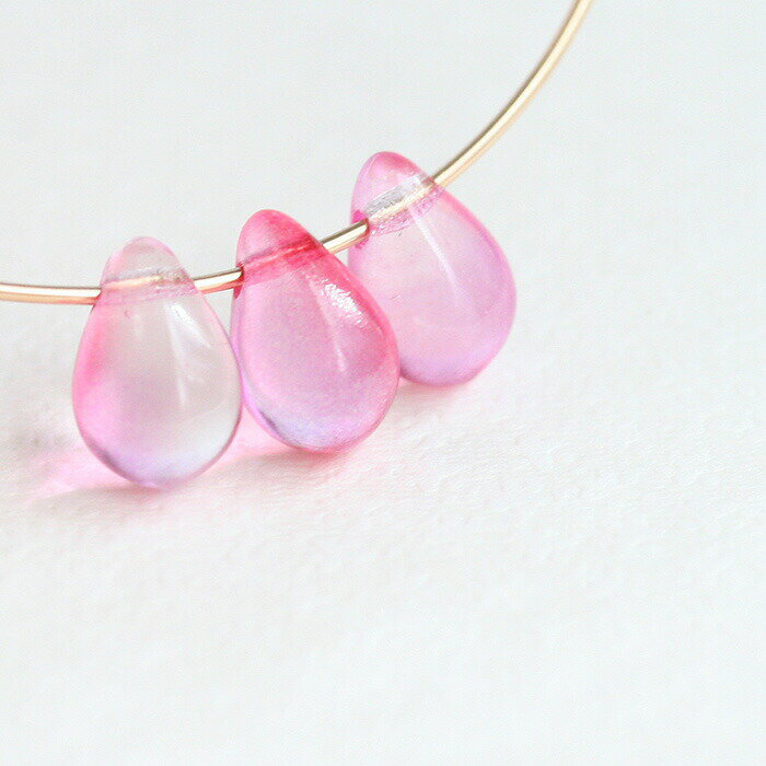 チェコガラスビーズ ドロップ しずく 9×6mm ピンクグラデーション 20個 ピアス ネ...
