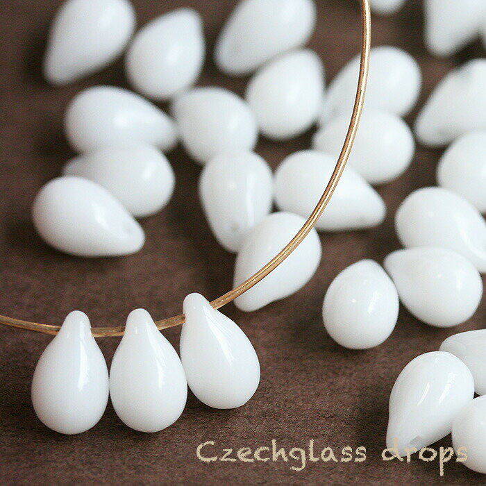 【最大15%OFFクーポン発行中】チェコガラスビーズ ドロップ しずく 9×6mm スノーホワイト《20個》 ピアス ネックレス パーツ ハンドメイド 材料 素材 チェコビーズ 白 不透明 オペークカラースーパーSALE スーパーセール