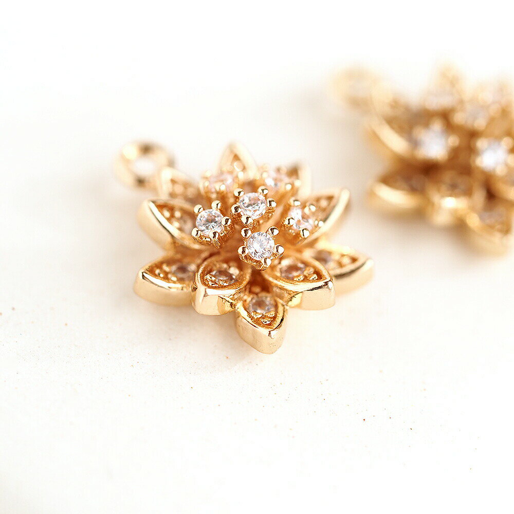 キュービックジルコニア フラワーチャーム