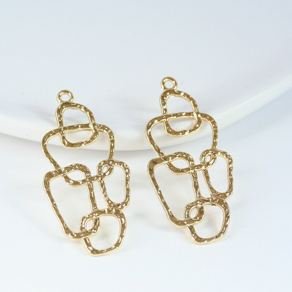 【最大15%OFFクーポン発行中】アクセサリーパーツ 5スクエア連なりチャーム ゴールド 2個 メタルパーツ メタルチャーム レジン枠 メタルフレーム チャーム 手芸 スクエア 四角 大きめ ピアス イヤリング パーツ お買い物マラソン