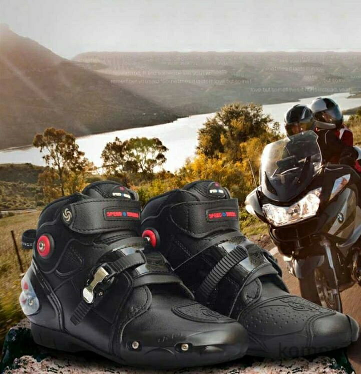 【送料無料】ホワイト ブラック レッド バイクウエア バイク用靴 ライディングシューズ レーシングブーツ Boots Short シューズ バイク用 ツ