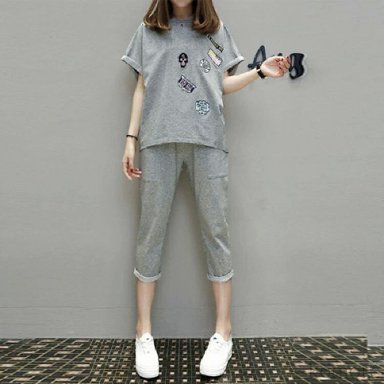 【送料無料】レディース 春夏秋 新作 スウェット スポーツウェア 2点セット 半袖 Tシャツ 七分丈パンツ 部屋着 ジャージ セットアップ