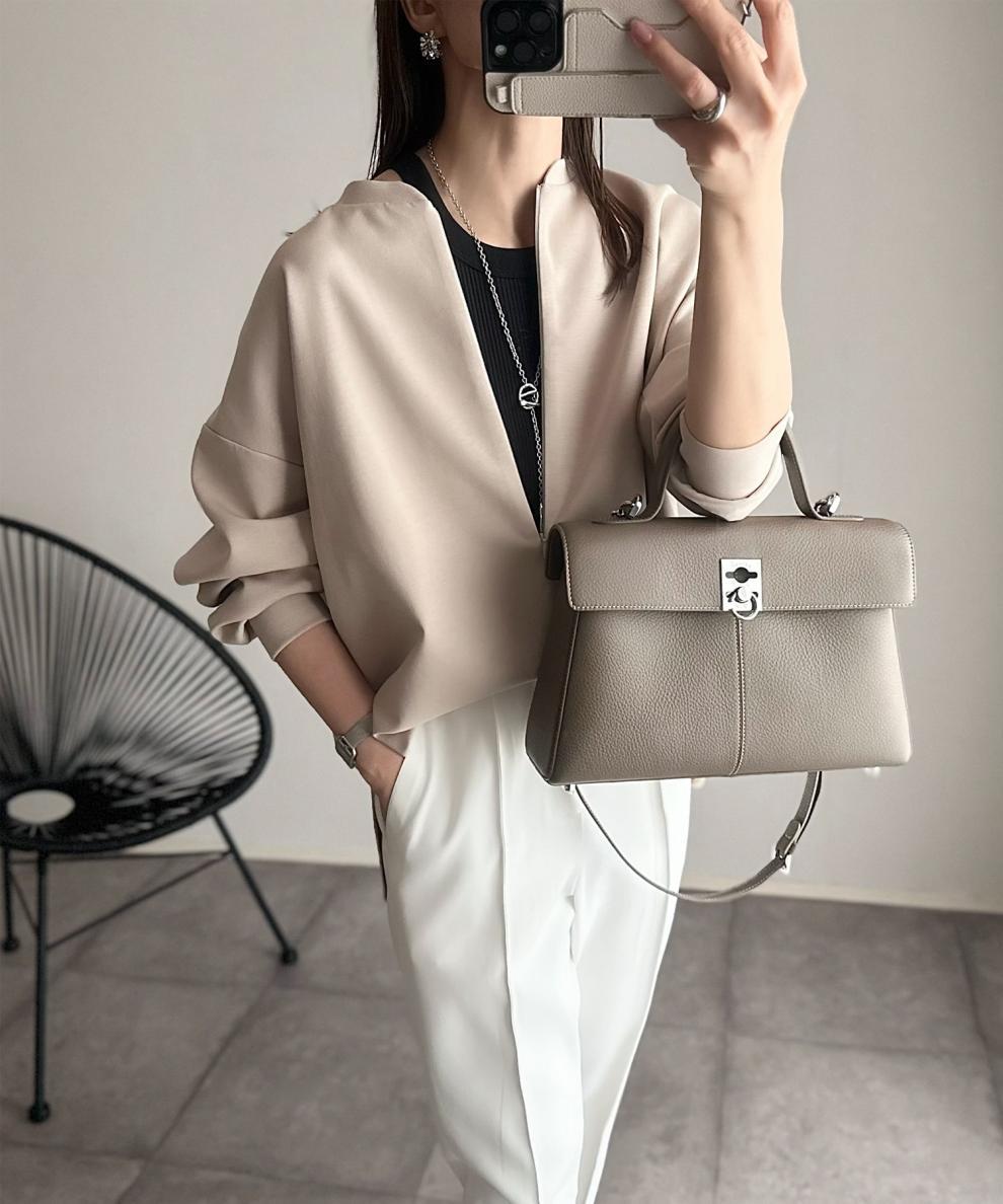 ゆったり オフィス 40代 重ね着 カジュアル トップ レイヤード 無地 きれいめ プルオーバー 体型カバー トレーナー 通勤OL 春秋