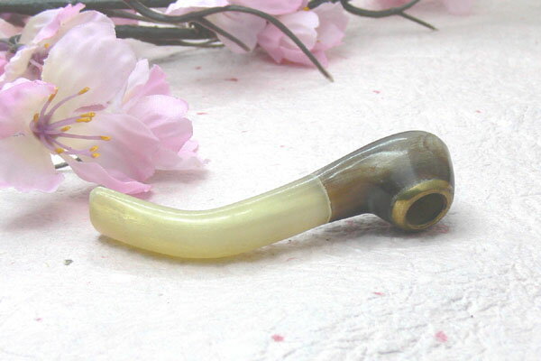 水牛角キセル煙管　パイプ　ナチュラルな質感　　喫煙具　シガレットホルダー スモーキング アクセサリ..