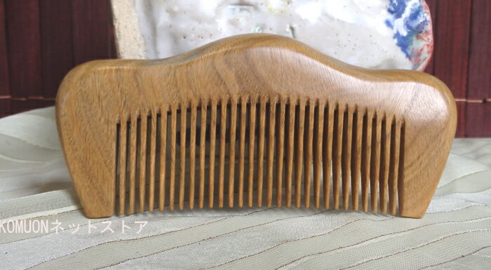 櫛,くし、コーム、天然檀木製　　つげ さらさら　コーム 静電気防止　クシ