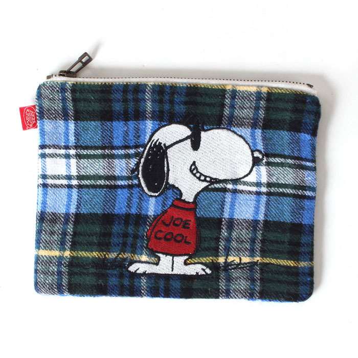 スヌーピー ネル刺繍ポーチ JOE COOL柄(ブルーA) ピーナッツ PEANUTS SNOOPY ミニバッグ セカンドバッグ BOO HOMES 6098907BLA