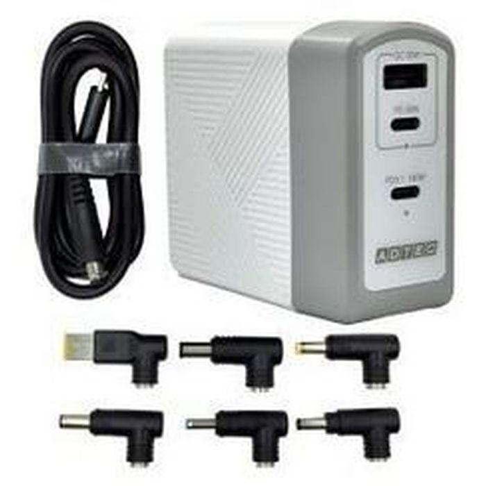 SEARCH WORD：ADTEC アドテック PD 充電器 周辺機器 PC パソコン モバイル 通信機器 充電 給電 PD マルチ プラグ アダプタ商品概要：【マルチプラグケーブルPro付属モデル】業界初！付属のマルチプラグケーブルProを使用する事で20V/7A/140Wを実現！！HPやDELL、Lenovoなどワークステーションモデルなどに対応！19V/20V専用ケーブルになりますのでデスクトップタイプのミニPC/マイクロPC/NUCなどのACアダプタの交換品としても対応可能です。商品仕様：■メーカー：ADTEC■JANコード：4946516101380■商品名：PD3.1充電器 140W AC2 マルチPro WH ホワイト マルチプラグケーブルセット■型番：APD-A140AC2-wMPro-WH■入力端子：AC100-240V 50/60Hz■電圧：下記特記事項に記載■使用温度範囲：0 ～ 35℃■外形寸法：31(W)×78.0(D)×65.3(H)mm■重量：約230g■準拠規格：RoHS指令対応, PSE■特記事項：※マルチプラグケーブルProは19-20V専用ケーブルとなります。※レッツノートなどの16V/4Aや5.3A出力には未対応※デスクトップタイプのミニPC/マイクロPC/NUCなどにも対応■ご注意：画面上のカラーはご使用ブラウザやモニターの設定により、実物とは若干異なる場合がございます。あらかじめご了承の上、ご注文をお願いいたします。※商品概要、仕様、サービス内容及び企業情報などは商品発表時点のものです。※最新の情報に関しましては、メーカーサイトをご覧ください。※発売前予約商品についてはメーカーの商品製造数により納期が遅れる場合やご注文キャンセルをお願いする場合がございます。