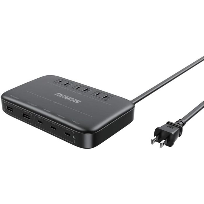 SEARCH WORD：ADTEC アドテック PD 充電器 周辺機器 充電 給電 PC パソコン スマホ スマートフォン タブレット商品概要：AC100V×3出力と130W PD5ポート出力対応の一体型PD充電器です。GaN (窒化ガリウム)を搭載し高効率・高耐久性を実現！！2ポート出力時には65W+65Wで、同時に2台のノートパソコンを充電できます。5ポート出力時には45W+30W+20W+10W+10Wなど、タブレット、Switch、スマホ、イヤホン、ウォッチなど、様々な機器を一台で充電可能です。オフィスや家庭のデスクでは、この一台でパソコンやスマホに加え、ACで動く液晶モニタ、照明、扇風機、デスクトップパソコン、ACアダプターなど、一般的なACコンセントに接続できる機器を利用できます。また、サージガードなどの安全装置も搭載されています。デスク周りをスッキリ片づけたい方に最適なマルチポートPD充電器です。商品仕様：■メーカー：ADTEC■JANコード：4946516101663■商品名：Power Delivery 3.0対応 卓上電源タップ 8in1 AC 3ポート USB 130W Type-C 3ポート Type-A 2ポート ブラック■型番：APDT-V130A2C3-BK■入力端子：AC100-240V 50/60Hz■電圧：特記事項参照■使用温度範囲 0：0 ～ 35℃■外形寸法：163(W)×103(D)×32(H)mm■重量：約546g■ご注意：画面上のカラーはご使用ブラウザやモニターの設定により、実物とは若干異なる場合がございます。あらかじめご了承の上、ご注文をお願いいたします。※商品概要、仕様、サービス内容及び企業情報などは商品発表時点のものです。※最新の情報に関しましては、メーカーサイトをご覧ください。※発売前予約商品についてはメーカーの商品製造数により納期が遅れる場合やご注文キャンセルをお願いする場合がございます。