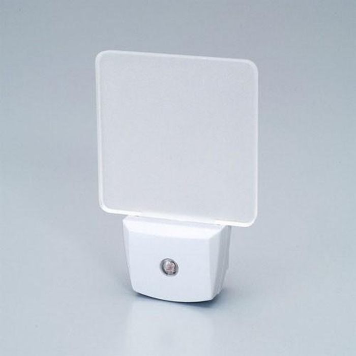 LEDナイトランプ　3個組 照明 廊下 光センサー 自動 富士パックス h673