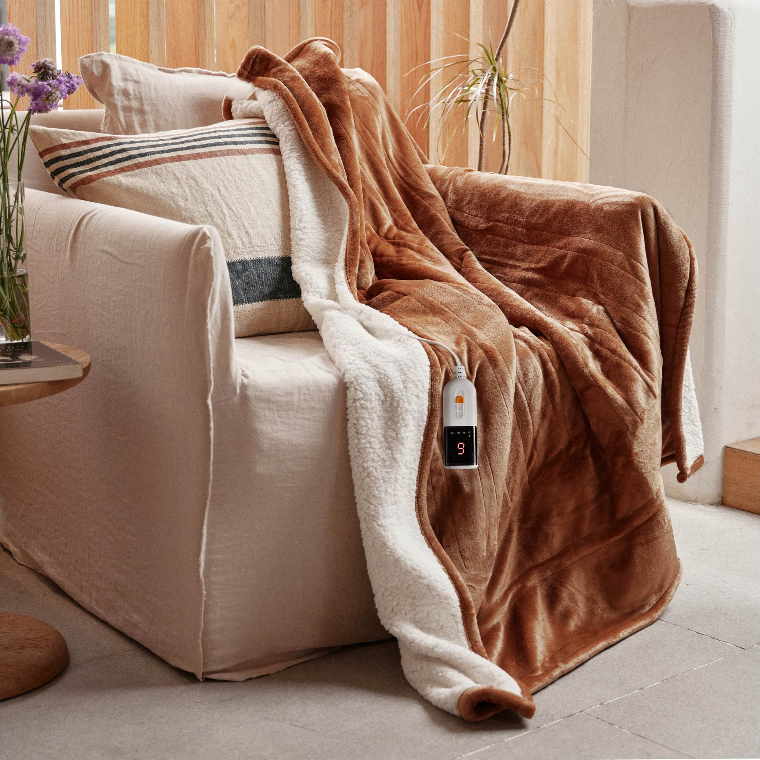 楽天湖南オンラインGOTCOZY 電気毛布 掛け敷き兼用 - 180×130cm フランネル電気ブランケット 6段階温度調整 10時間自動停止タイマー付 速暖 節電 丸洗い可能 暖房器具 防寒対策（茶色っぽい）