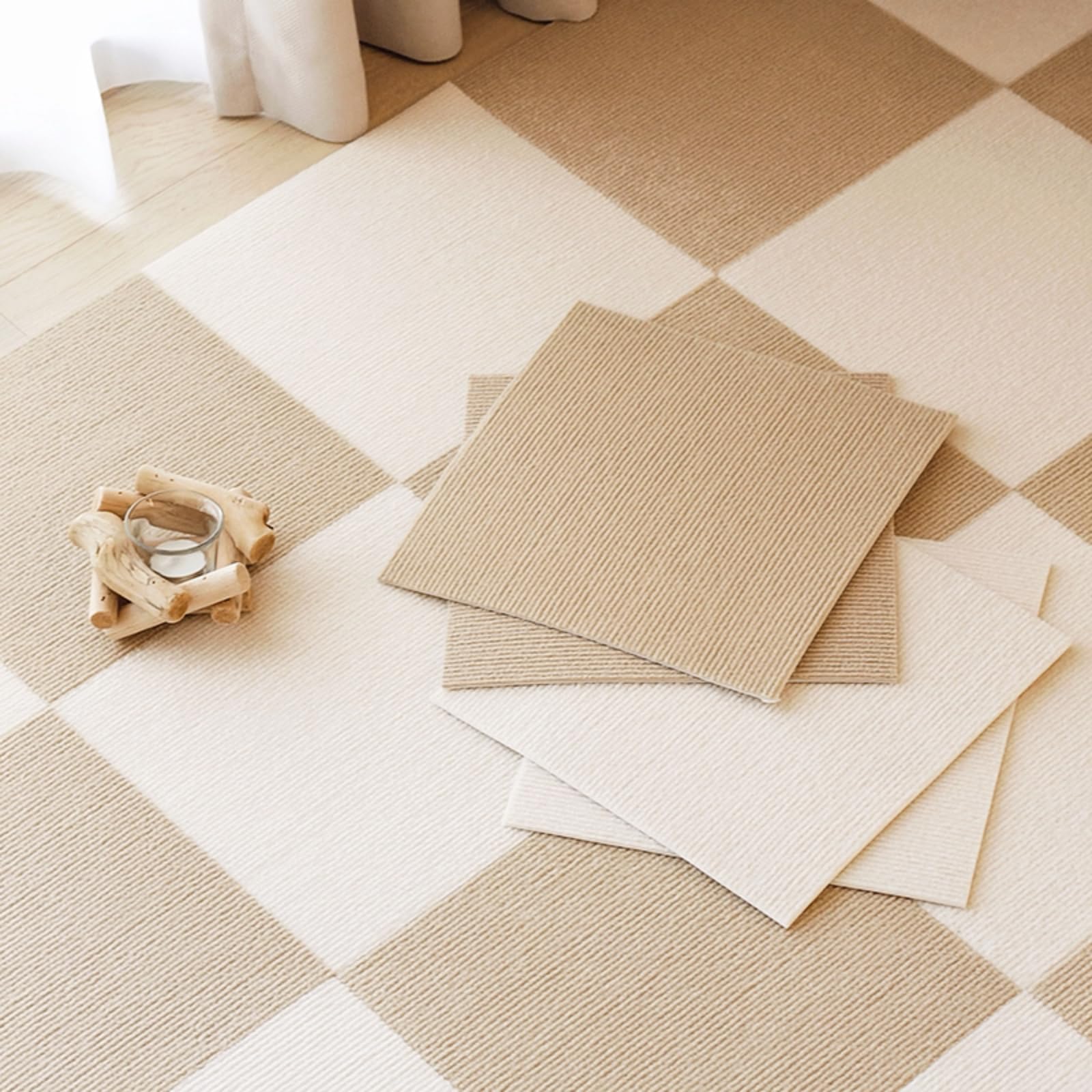乐天商城 - タイルカーペット ジョイントマット タイルマット 吸着マット30 x 30cm 40枚 大判 滑り止め 玄関マット 防・加工 洗える ペット用 カーペット ズレない 防音 子様・お年寄り・ペット猫犬滑り止め対策 家庭/オフィス/業務用/商用/事務所【アイボ