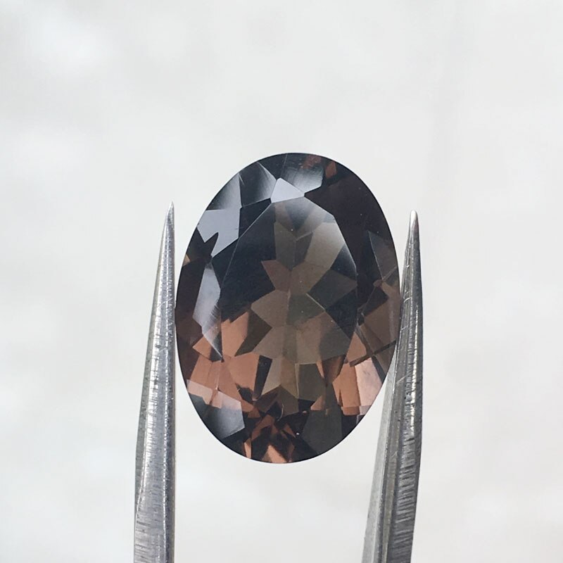 【konekoの天然石】天然 煙水晶限定入荷 smoky quartz 宝石ルース約17.8X12.8mm 1粒 原石 裸石 ルース 1粒売り 良い上質な石