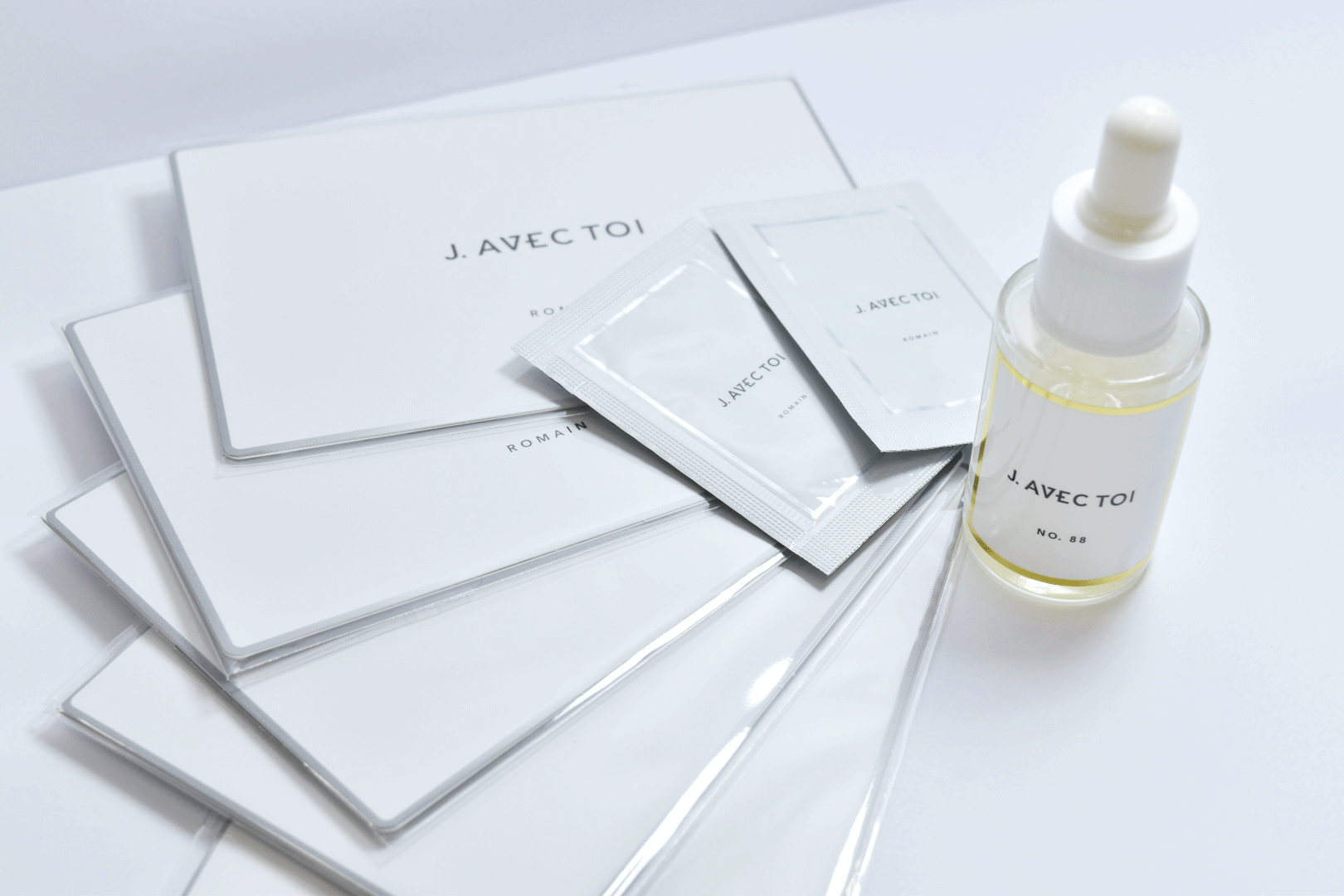 J.AVEC TOI（ジェイ アベック トワ）2025年秋セットA(トリートメントフェイスオイル No.88 B 15ml・バ..