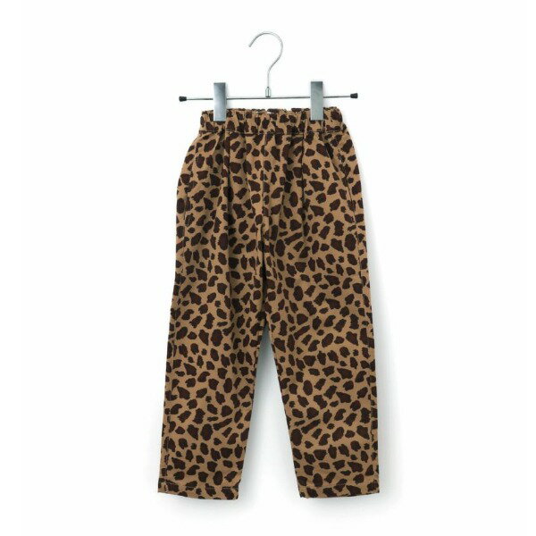 地味になりがちな秋冬のボトムだから、思い切って総柄。 総柄だけど落ち着いたカラーで合わせやすさバツグンです。 シルエットのきれいなテーパードのラインで、ストレッチが効いた素材なので履き心地もバッチリです！ ◆カラー：BRブラウン ◆サイズ(...