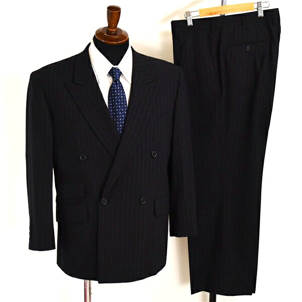 美品 U.P. renoma 4つボタン ダブルスーツ M AB4 ブラック ストライプ 袖口3つ釦 開き見せ ユーピー・レノマ 0109726 夏物 春夏 6XB048 【送料無料】【中古】【メンズビジネス】202602