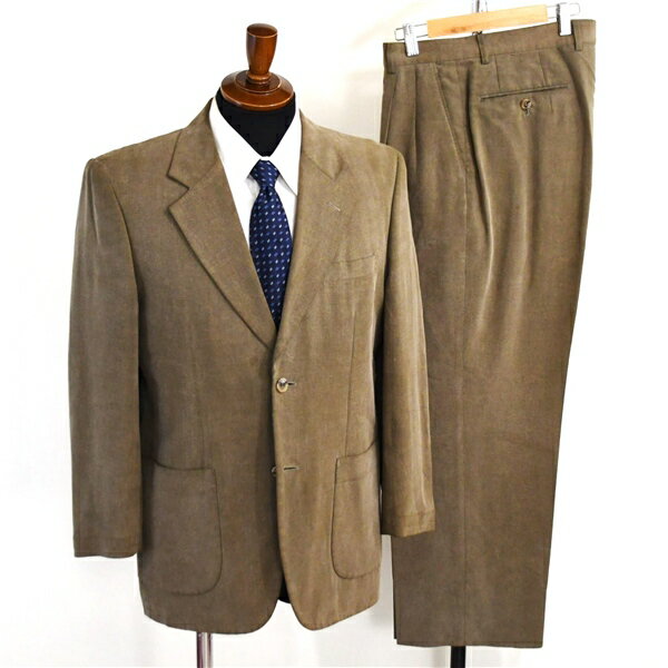 Rakuten - The Scotch House 麻混生地 2つボタン シングルスーツ S YA4 ベージュ ツータック 開き見せ 4EE01-441-76 夏物 春夏 6XE166 【送料無料】【中古】【メンズビジネス】202605
