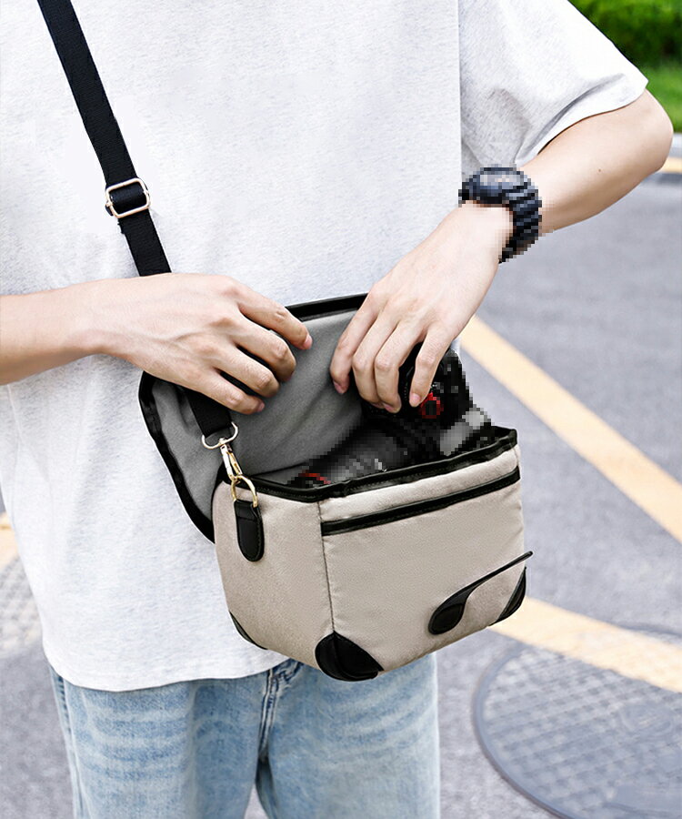 Kodak PIXPRO C1 ケース FZ55 / FZ45 / WPZ2 収納バッグ ショルダーバッグ ショルダー カメラ レンズ収納対応 ダブルズームキット レンズ収納 カメラケース 肩掛け かばん 間仕切り付き 長さ調節可能 一眼レフ カメラバッグ おすすめ コダック コンパクトデジタルカメラ