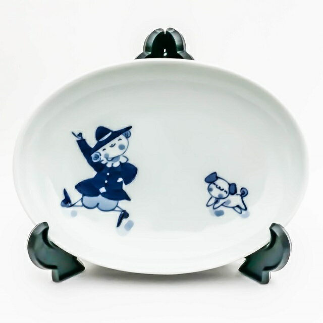 有田焼 しん窯 青花 子供食器【青花 紅毛人 小判銘々皿　S-32-341】小判皿 楕円小皿 異人柄 染付 藍色 手描き 手書き