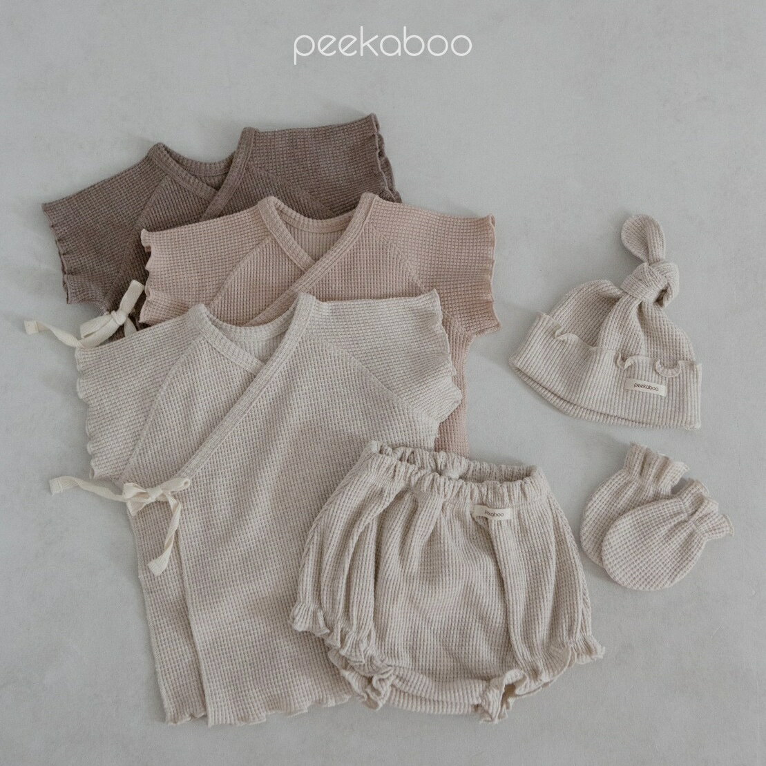  peekaboo-newborn Yes newborn set V j[{[tHg btn [ oYj މ@ ؍q@؍ǂ
