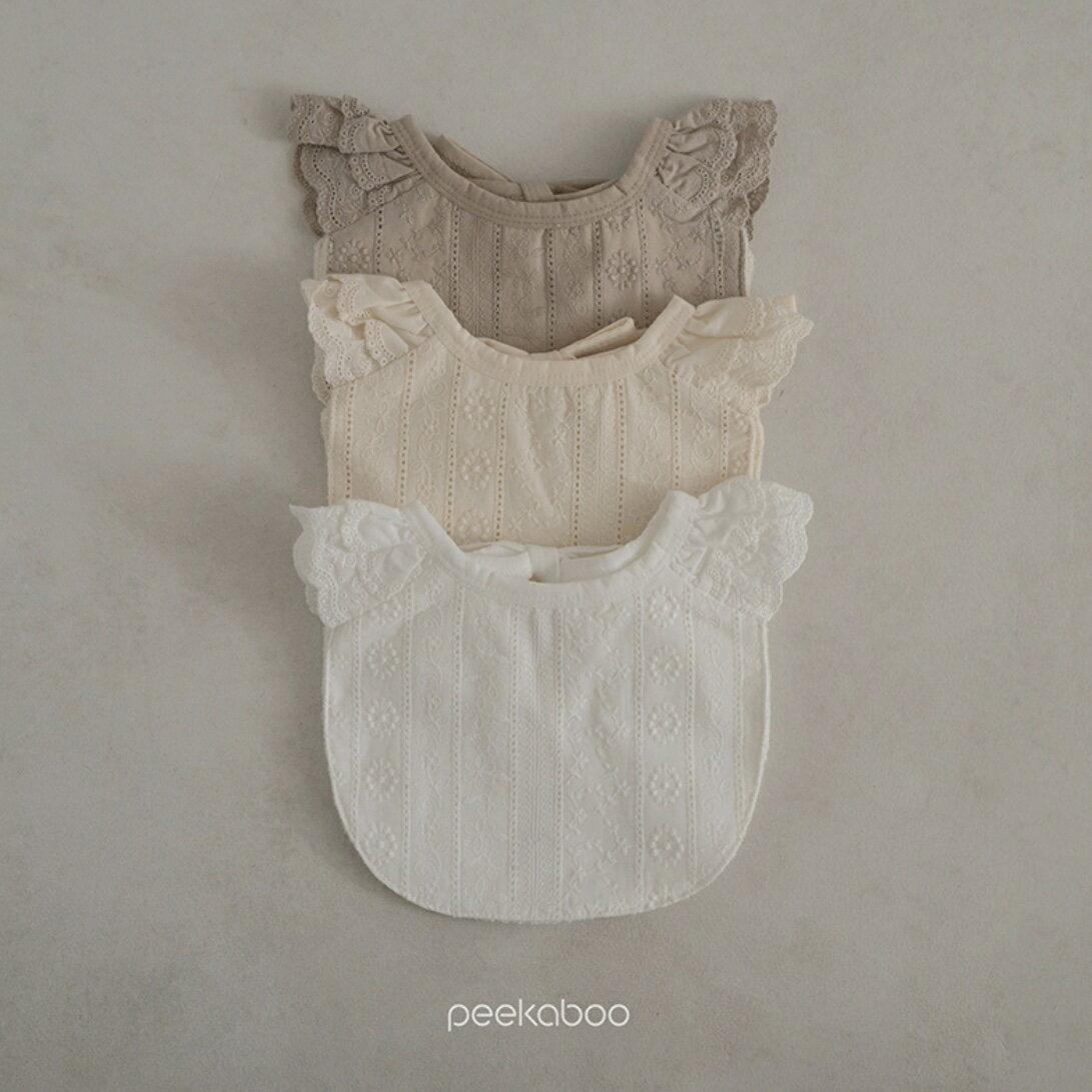 【peekaboo-baby】Lily bib ナチュラルカラー　フリルエプロン　スタイ　ビブ　エプ