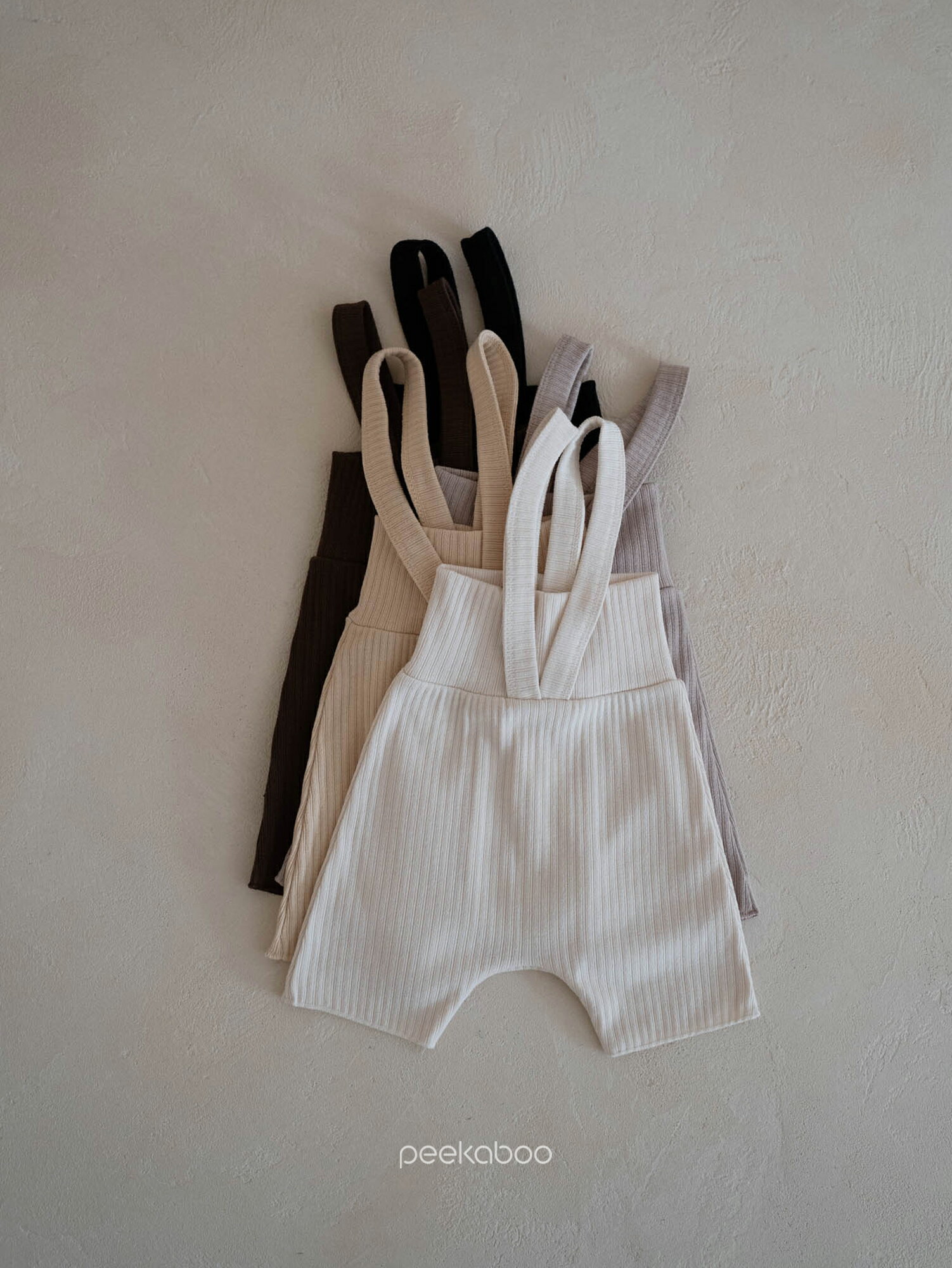 【peekaboo-baby】Chewy BABY leggings サロペットレギンス　ハーフレギンス　ベビーブルマ　スパッツ　男の子　ベビー男の子　ベビーレギンス　ベビーパンツ　ニュアンスカラー　韓国子供服　韓国こども服 2