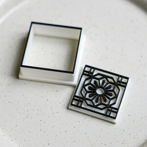 16-04 タヘボム COOGUBNAM和菓子風お餅スタンプ 28種類 秋夕 ベーキング道具 製菓道具 韓国産 ミニたい焼き かわいい 伝統 天然由来素材 うさぎ 鶴 カササギ 松 蓮の花 福袋 雲と月 模様