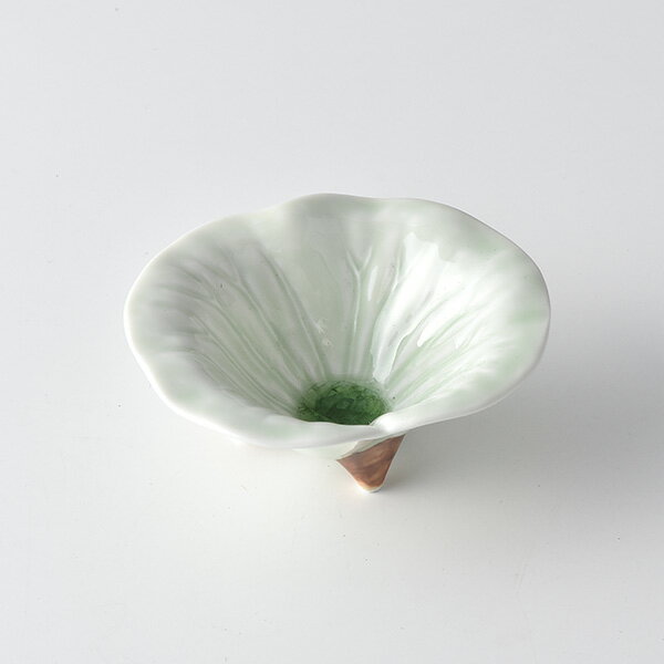 ヒワビードロ（タマリ）フキの葉小付 10cm 手書き 波佐見焼 洸琳窯 おひたし 酢の物