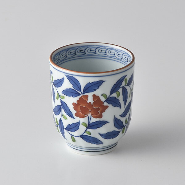 染錦花唐草（小）亀甲彫コップ 波佐見焼 洸琳窯 染錦 赤色 手書き 花柄