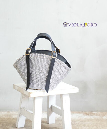【10%OFF】【2025年春夏新作】ヴィオラドーロ VIOLAd'ORO かごバッグ トートバッグ カゴ バスケット バッグ メタリック 小さめ レザー 舟形 おしゃれ・V-8896-2782501(レディース) 【10%OFF】【2025年春夏新作】ヴィオラドーロ VIOLAd'ORO かごバッグ トートバッグ カゴ バスケット バッグ メタリック 小さめ レザー 舟形 おしゃれ・V-8896-2782501(レディース)