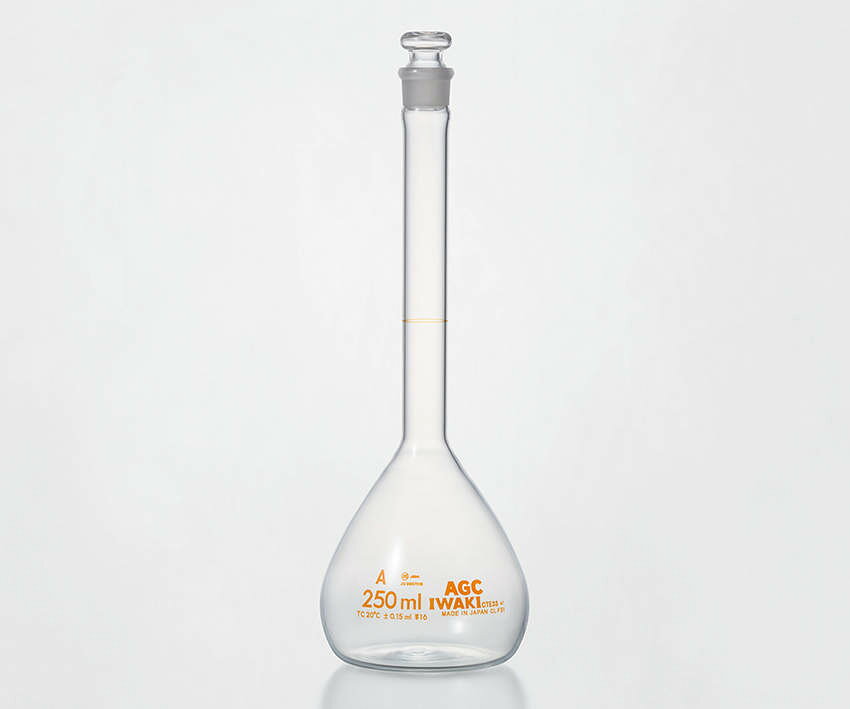 IWAKI メスフラスコ 白 エクセレント 20ml