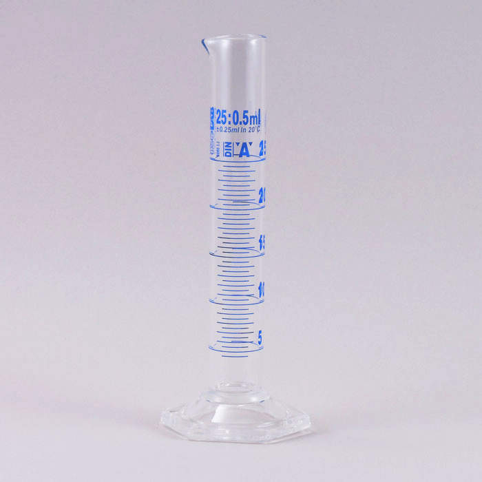 ISOLAB メスシリンダー 25ml 青目盛
