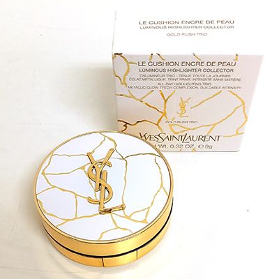 【中古】【未使用】YSL/イヴ・サンローラン アンクル ド ポー ルクッション ゴールドラッシュ ハイライター 9g 限定品 チーク/フェースカラー 1