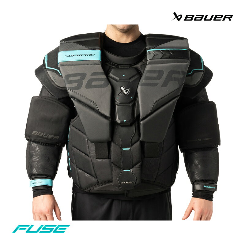 BAUER (バウアー) GKチェスト&アーム S26 SUPREME FUSE SR ◆BAUER 2026-2027モデル◆ BAUER GKチェスト&アーム S26 SUPREME FUSEは、トップレベルの防護性とダイナミックな動きやすさを両立したゴーリー用チェストプロテクターです。 弱点になりやすい部位への防護を強化しながら、身体にフィットしてプレーに追従する設計で、エリートゴーリーの要求に応えます。 《商品の特徴》 〇デュアルレイヤー 2層構造による腹部保護設計。ミッドセクションへの衝撃をしっかりと吸収しながら、身体にフィットした一体感のある装着感を実現します。 〇SHOCKLITE PRO ショルダー 軽量かつ高い衝撃吸収性を持つSHOCKLITEフォームを肩部に採用。重さを感じさせずに肩まわりをしっかりと守ります。 〇デュアル AIRFLOW スパイン 背面に通気孔を設けたデュアルエアフロー構造を採用。プレー中も空気が循環し、快適な装着感を長時間維持します。 〇DEFENSE CLOUD TECH 胸骨パッド 高性能フォームを胸骨部に搭載したDEFENSE CLOUD TECHにより、最もリスクの高いエリアに重点的な保護を提供します。 〇CURV&reg;コンポジット アーム（SHOCKLITE フォーム搭載） 軽量なCURV&reg;コンポジット素材がアームまわりを広くカバー。さらにSHOCKLITEフォームを組み合わせることで、重量増加なしに高い防護性を実現します。 〇HingeFlex アームフローター（CURV&reg;コンポジット） ヒンジ式の可動構造が腕の動きに自然に追従し、セービング時の可動域を拡大。CURVコンポジット素材による軽量・高耐久の仕上がりです。 〇トラディショナル コンフォート リスト ゴーリーに馴染みのあるクラシックなリスト設計。慣れ親しんだフィット感とホールド感を提供します。 〇キャリブレーテッド エッジ プロテクション システム リブ（脇腹）エリアのパディングを延長した独自設計により、横からの衝撃にも対応。身体全体をしっかりと包み込むロックインフィットを実現します。 ●海外製品に関して 肩部素材 SHOCKLITE PRO フォーム 胸骨部素材 DEFENSE CLOUD TECH フォーム アーム素材 CURV&reg;コンポジット+SHOCKLITE フォーム アームフローター HingeFlex（CURV&reg;コンポジット） 背面 デュアル AIRFLOW スパイン（通気構造） 検索ワード アイスホッケー、ゴーリー、ゴールキーパー、チェストプロテクター、BAUER、バウアー、シュープリーム、Supreme Fuse
