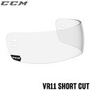 CCM（シーシーエム） バイザー VR11 ストレートショート ◆CCM 2023-2024モデル◆ 高さを抑えたショートストレートタイプで目を守ります。 小傷のつきにくいアンチスクラッチ加工と、視線をどこに移しても視界がゆがむことがない湾曲成型でクリアな視界を確保します。 素材も丈夫で、耐衝撃性・耐久性に優れています。 ヘルメットと同時購入の場合、ご希望により取り付けて発送いたします。 ただし、取り付けて発送した場合はヘルメット・フェイスガードともに返品交換できませんので、あらかじめご了承いただきますようお願いします。 ●海外製品に関して 検索ワード アイスホッケー、ハーフバイザー