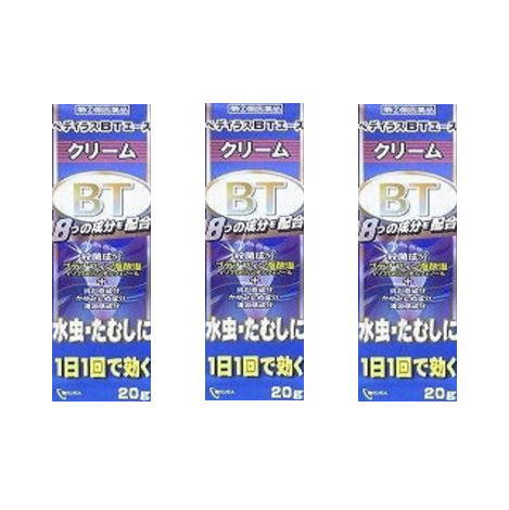 医薬品区分 一般用医薬品 薬効分類 みずむし・たむし用薬 承認販売名 製品名 ペディラスBTエースクリーム 製品名（読み） ペディラスBTエースクリーム 製品の特徴 8つの成分が水虫のつらい諸症状を鎮め，1日1回の使用でよく効きます。 　◎抗真菌成分：ブテナフィン塩酸塩 　◎かゆみ止め成分：クロタミトン，リドカイン，クロルフェニラミンマレイン酸塩 　◎殺菌成分：イソプロピルメチルフェノール 　◎抗炎症成分：グリチルレチン酸 　◎清涼感成分：l-メントール，dl-カンフル 使用上の注意 ■してはいけないこと （守らないと現在の症状が悪化したり，副作用が起こりやすくなります） 1．次の人は使用しないでください 　本剤又は本剤の成分によりアレルギー症状を起こしたことがある人。 2．次の部位には使用しないでください 　（1）目や目の周囲，粘膜（例えば，口腔，鼻腔，膣等），陰のう，外陰部等。 　（2）湿疹。 　（3）湿潤，ただれ，亀裂や外傷のひどい患部。 ■相談すること 1．次の人は使用前に医師，薬剤師又は登録販売者に相談してください 　（1）医師の治療を受けている人。 　（2）妊婦又は妊娠していると思われる人。 　（3）乳幼児。 　（4）薬などによりアレルギー症状を起こしたことがある人。 　（5）患部が顔面又は広範囲の人。 　（6）患部が化膿している人。 　（7）「湿疹」か「みずむし，いんきんたむし，ぜにたむし」かがはっきりしない人。 　　（陰のうにかゆみ・ただれ等の症状がある場合は，湿疹等他の原因による場合が多い。） 2．使用後，次の症状があらわれた場合は副作用の可能性があるので，直ちに使用を中止し，この説明書を持って医師，薬剤師又は登録販売者に相談してください ［関係部位：症状］ 皮膚：発疹・発赤，かゆみ，かぶれ，はれ，刺激感，熱感，落屑，ただれ，水疱，亀裂，乾燥感，ヒリヒリ感 3．2週間位使用しても症状がよくならない場合は使用を中止し，この説明書を持って医師，薬剤師又は登録販売者に相談してください 効能・効果 水虫，いんきんたむし，ぜにたむし 効能関連注意 用法・用量 1日1回，適量を患部に塗布してください。 用法関連注意 （1）患部やその周囲が汚れたまま使用しないでください。 （2）目に入らないように注意してください。万一，目に入った場合には，すぐに水又はぬるま湯で洗い，直ちに眼科医の診療を受けてください。 （3）小児に使用させる場合には，保護者の指導監督のもとに使用させてください。 （4）外用にのみ使用してください。 成分分量 100g中 成分 分量 ブテナフィン塩酸塩 1g クロタミトン 5g リドカイン 2g グリチルレチン酸 0.5g クロルフェニラミンマレイン酸塩 0.5g イソプロピルメチルフェノール 0.3g l-メントール 2g dl-カンフル 1g 添加物 プロピレングリコール，ミリスチン酸イソプロピル，ポリソルベート80，カルボキシビニルポリマー，L-アルギニン，パラベン 保管及び取扱い上の注意 （1）直射日光の当たらない涼しい所に密栓して保管してください。 （2）小児の手の届かない所に保管してください。 （3）他の容器に入れ替えないでください。（誤用の原因になったり品質が変わるのを防ぐため。） （4）使用期限（外箱に記載）を過ぎた製品は使用しないでください。 　なお，使用期限内であっても，開封後はなるべく早く使用してください。（品質保持のため。） （5）本剤のついた手で，目や粘膜に触れないでください。 （6）チューブの口に穴を開ける際にチューブを強く握り過ぎるとクリームが多く出る場合がありますのでご注意ください。 消費者相談窓口 会社名：奥田製薬株式会社 問い合わせ先：お客様相談窓口 電話：（06）6351-2100（代表） 受付時間：9：00〜17：00（土日祝日を除く） 製造販売会社 奥田製薬（株） 会社名：奥田製薬株式会社 住所：大阪市北区天満1丁目4番5号 販売会社 剤形 塗布剤 リスク区分等 第「2」類医薬品 発売元／奥田製薬株式会社　区分／日本製 第(2)類医薬品 広告文責／株式会社コトブキ薬局　TEL／0667200480文責：株式会社コトブキ薬局 使用期限：期限まで1年以上のもの 「医薬品販売に関する記載事項」（必須記載事項）はこちら【ご注意】こちらの指定第2類医薬品についての用法用量・注意を必ずご確認ください。 質問ございましたら、薬剤師・登録販売者にご相談ください。